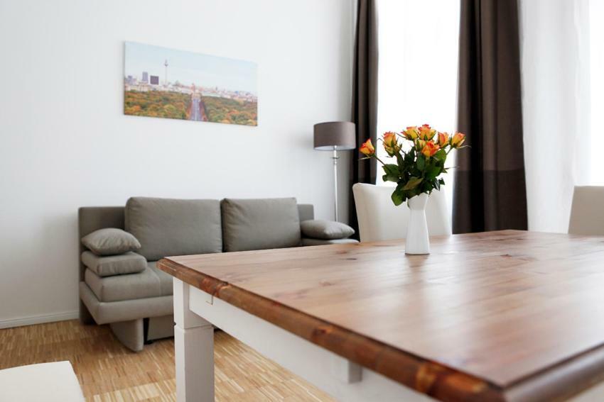 Sc 03 By Rockchair Apartments L Superhost Status L 2 Bedrooms Boxspringbeds Balcony Elevator - Cozy Family & Business Flair Welcomes You! 柏林 外观 照片
